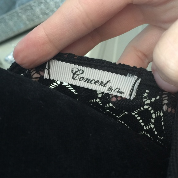 🔴 - Picture 3 of 6